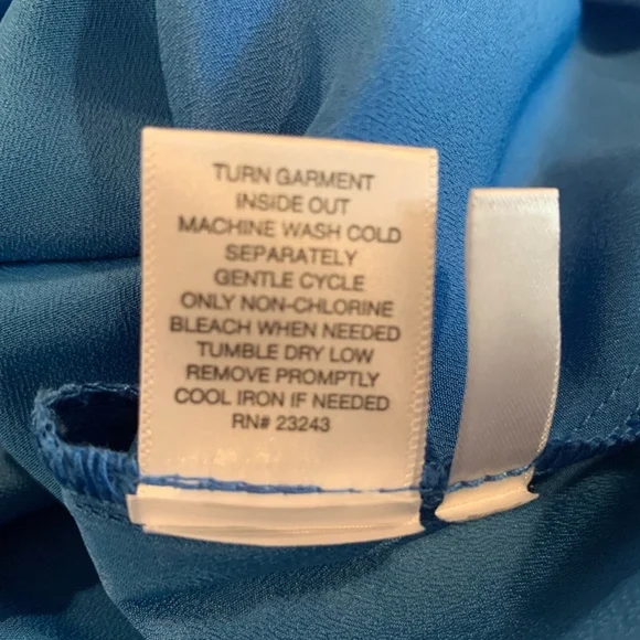 NY & COMPANY Tunic Top Blouse Belted Bohemian Flutter Cap Sleeves Blue Medium - Picture 8 of 8